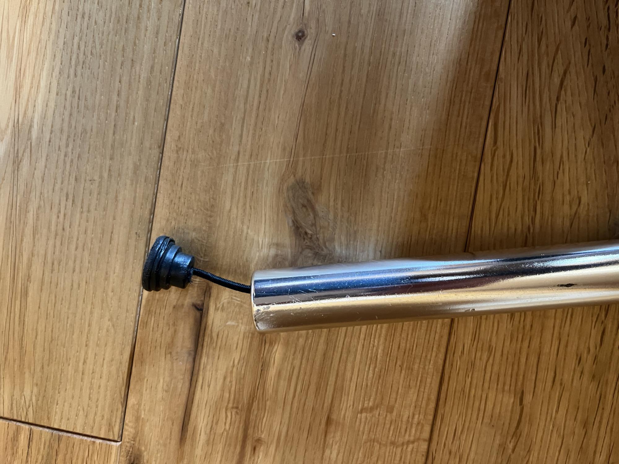 ハンドル横ゴムが緩いところの写真