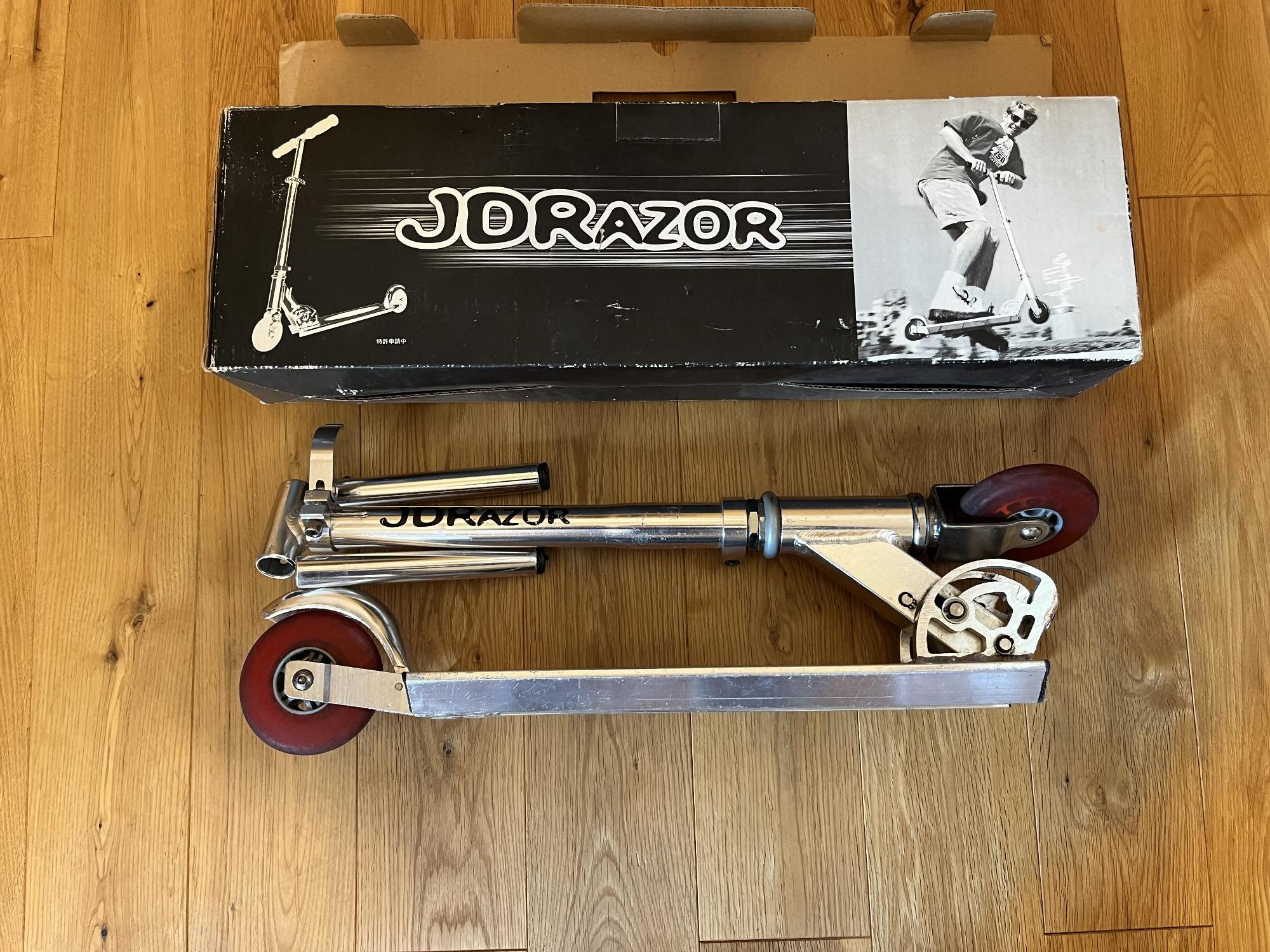 折りたたんである状態の写真