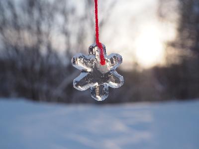 氷のペンダントづくりの見本画像